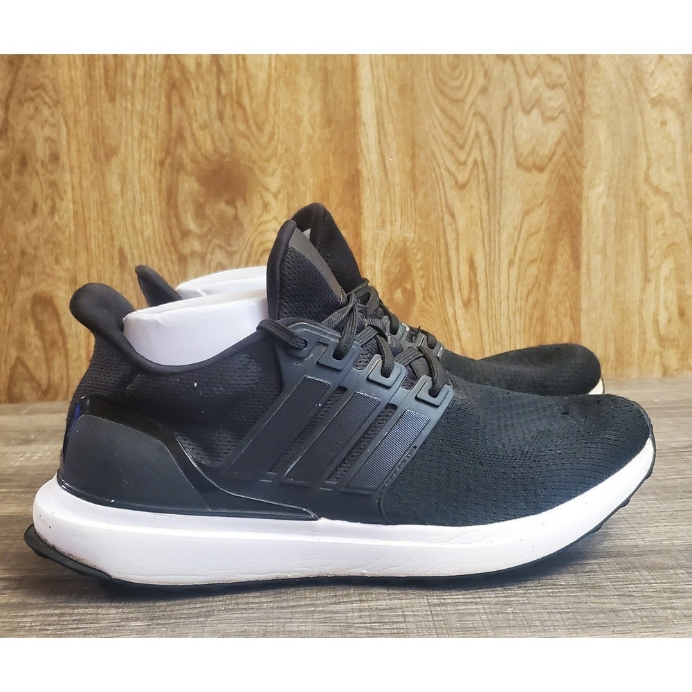 Adidas UBounce DNA‎ Sneakers Women's Size 8 Black